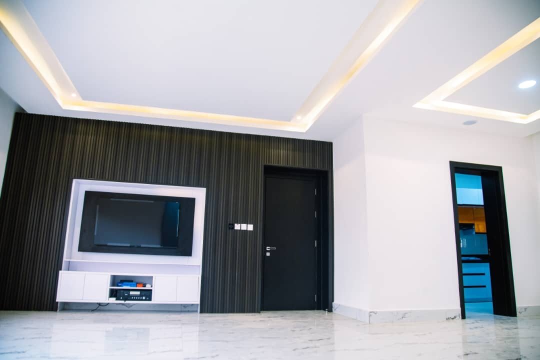 MTR Gardens, Isheri: exterior view of the 3-bedroom flats